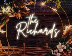 A-Chic-Celebration-The-Richards-Custom-Neon-Wedding-Sign-in-Melbourne Neon Lanes