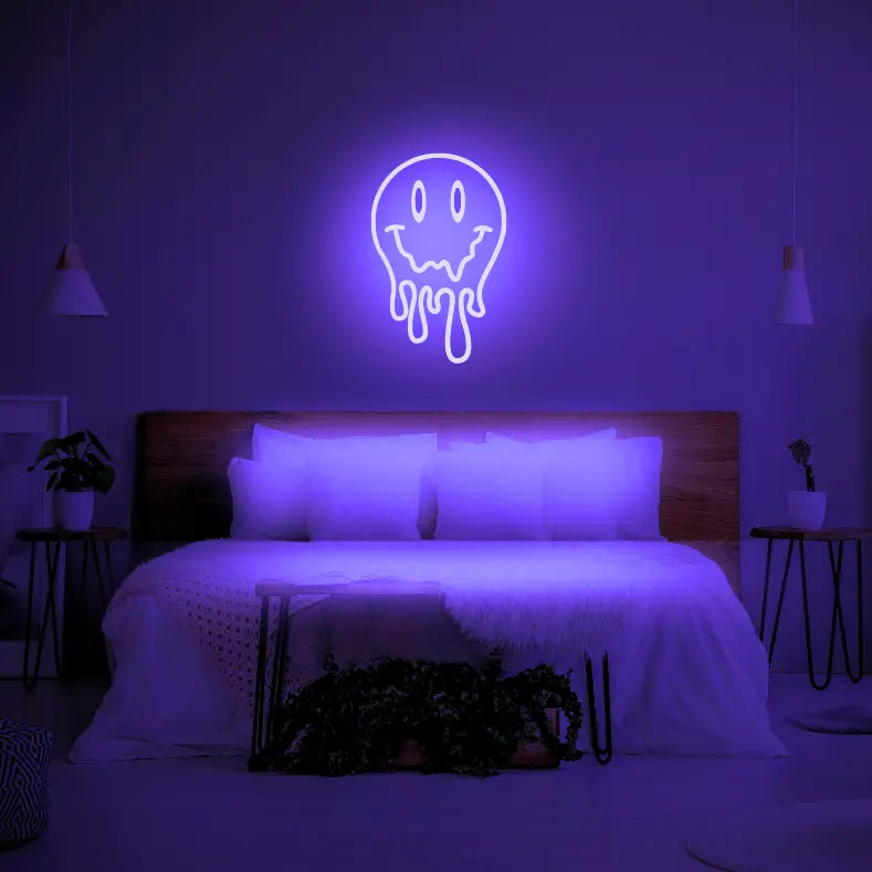 Melting Smiley Face LED Neon Light Sign - Neon Lanes